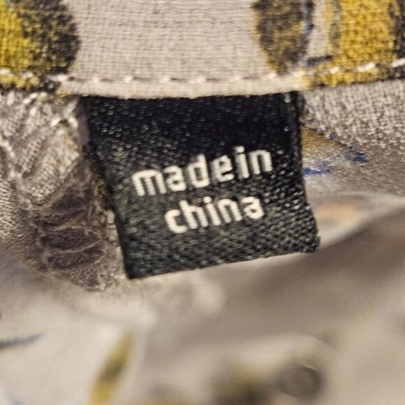 Loft Women's Floral Button-Up Blouse Gray M Cottagecore Clean Girl Light Layers - Picture 9 of 13